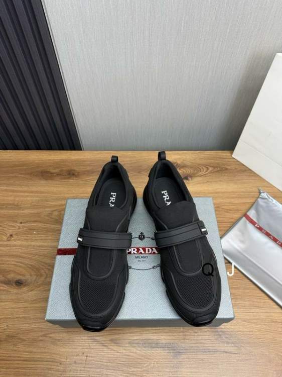 Picture of Prada Shoes _SKUPradasz38-45Z050418733